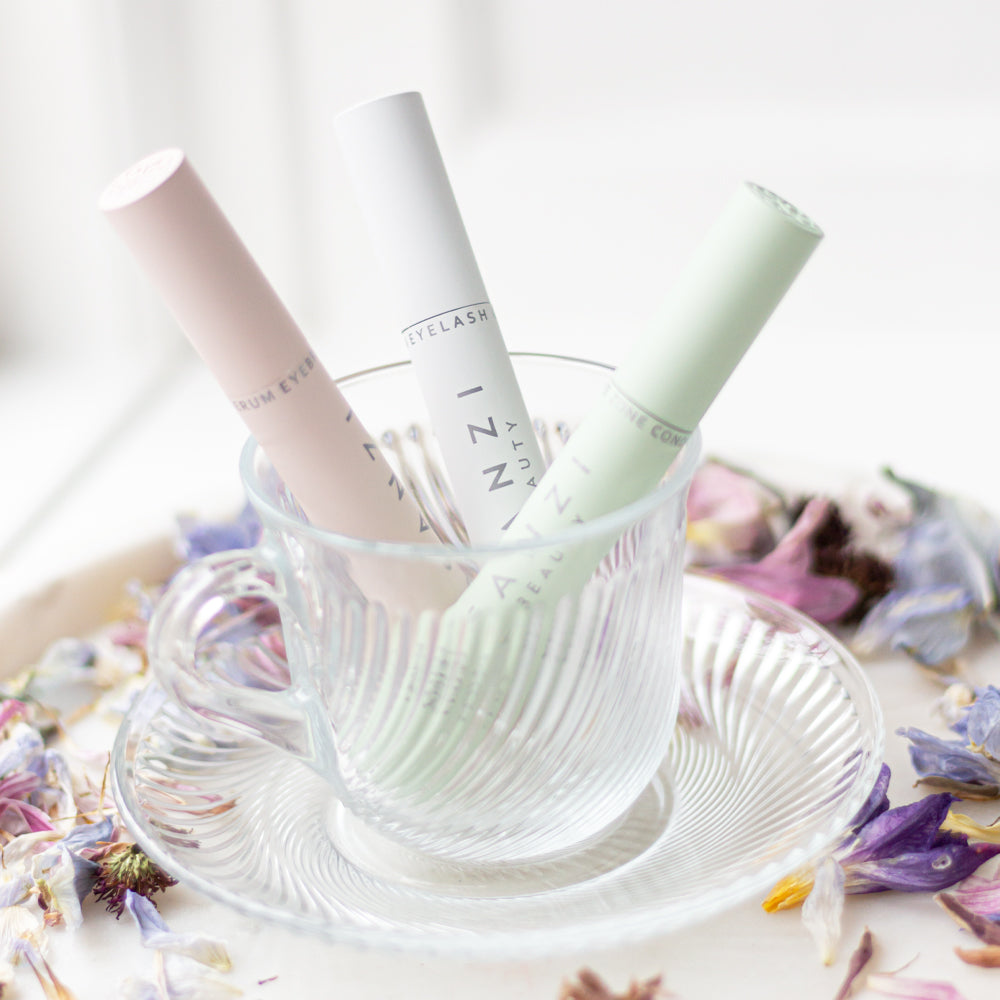 Hvad er egentligt forskellen på vores Eyelash Growth Serum og Eye Zone Conditioner Serum