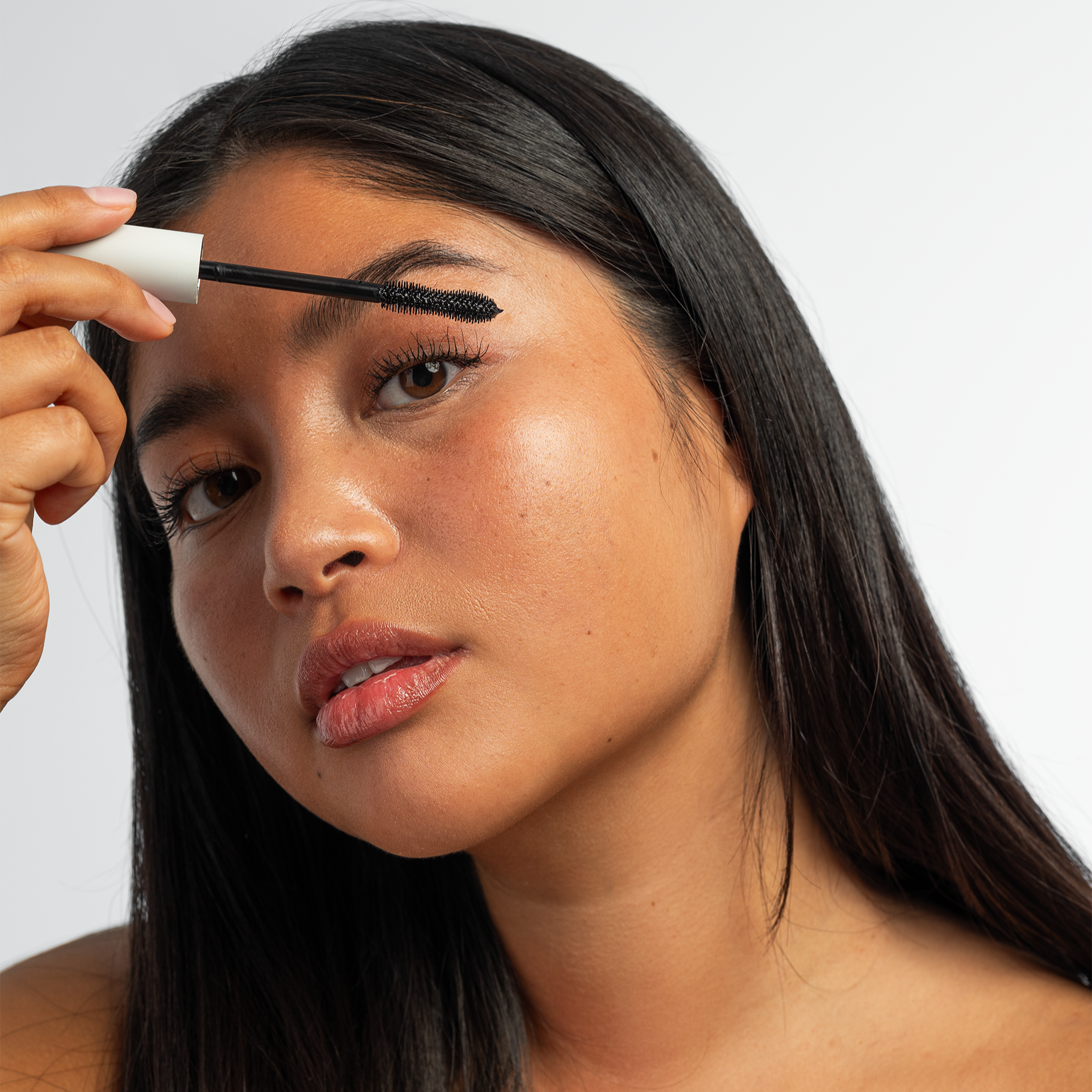 WATERPROOF MASCARA VOLUME & CURL (WITH EYELASH SERUM) - TIDLIGERE DESIGN