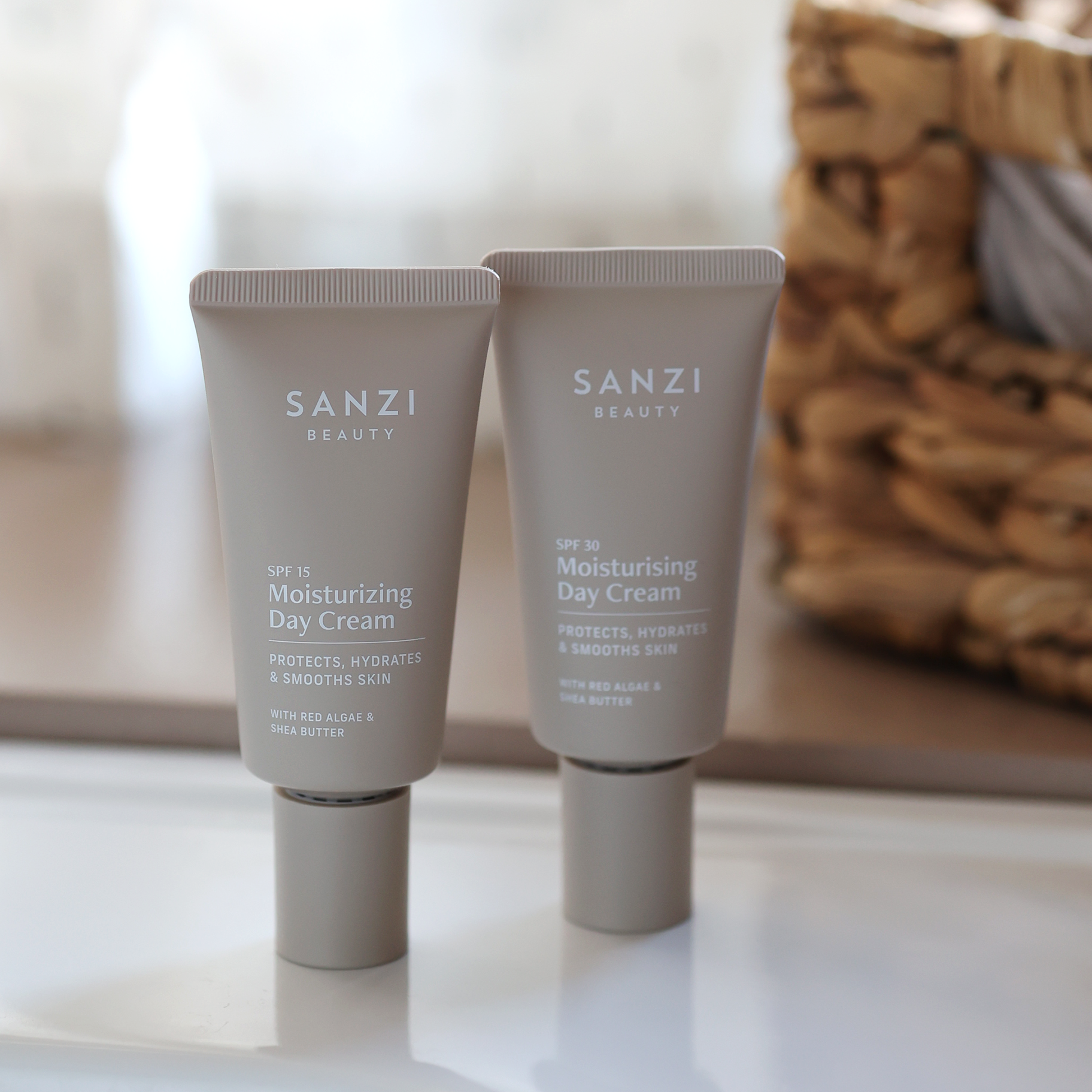 SAMPLE: MOISTURIZING DAY CREAM SPF15