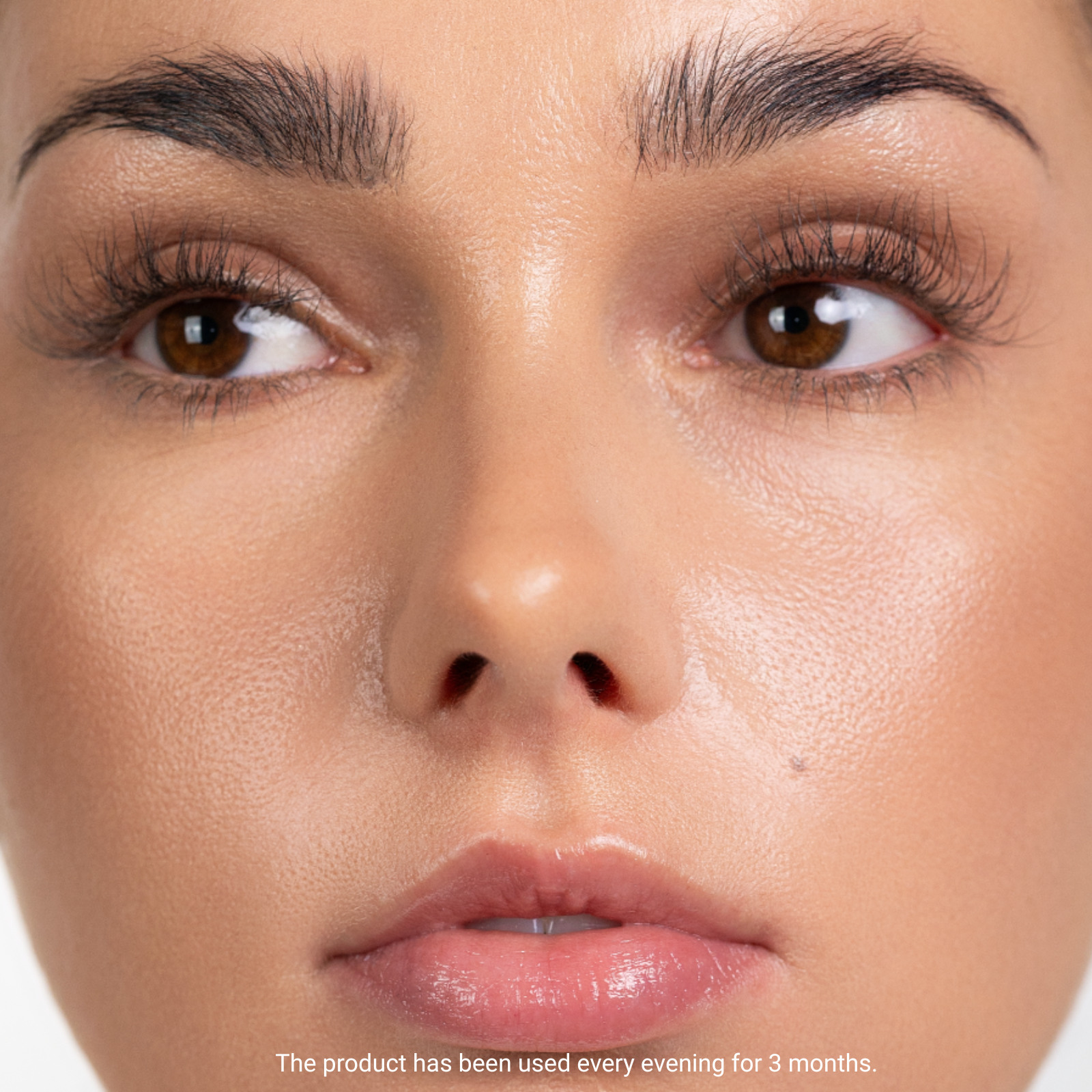 EYELASH GROWTH SERUM