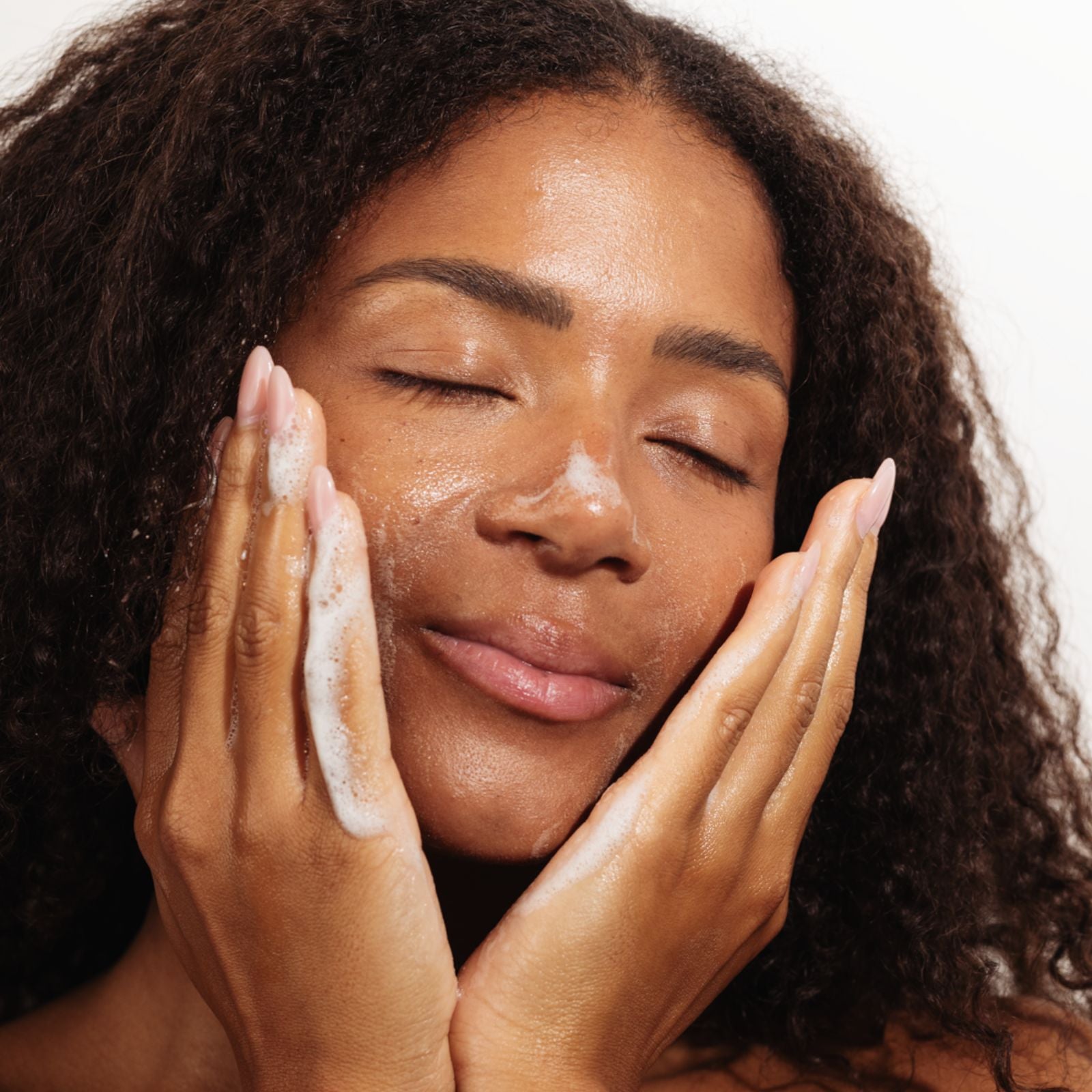PAKKE: CLEANSING GEL + BHA/PHA SERUM